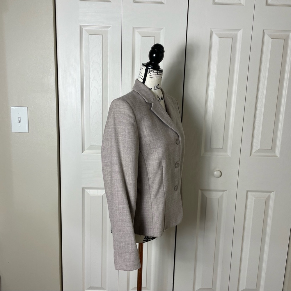 Pendleton Women’s Size 12P Three Button Virgin Wo… - image 3